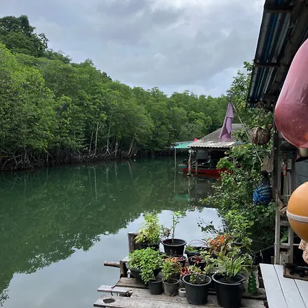 Gumm Lonely Club Apartment Ko Kut Exterior photo