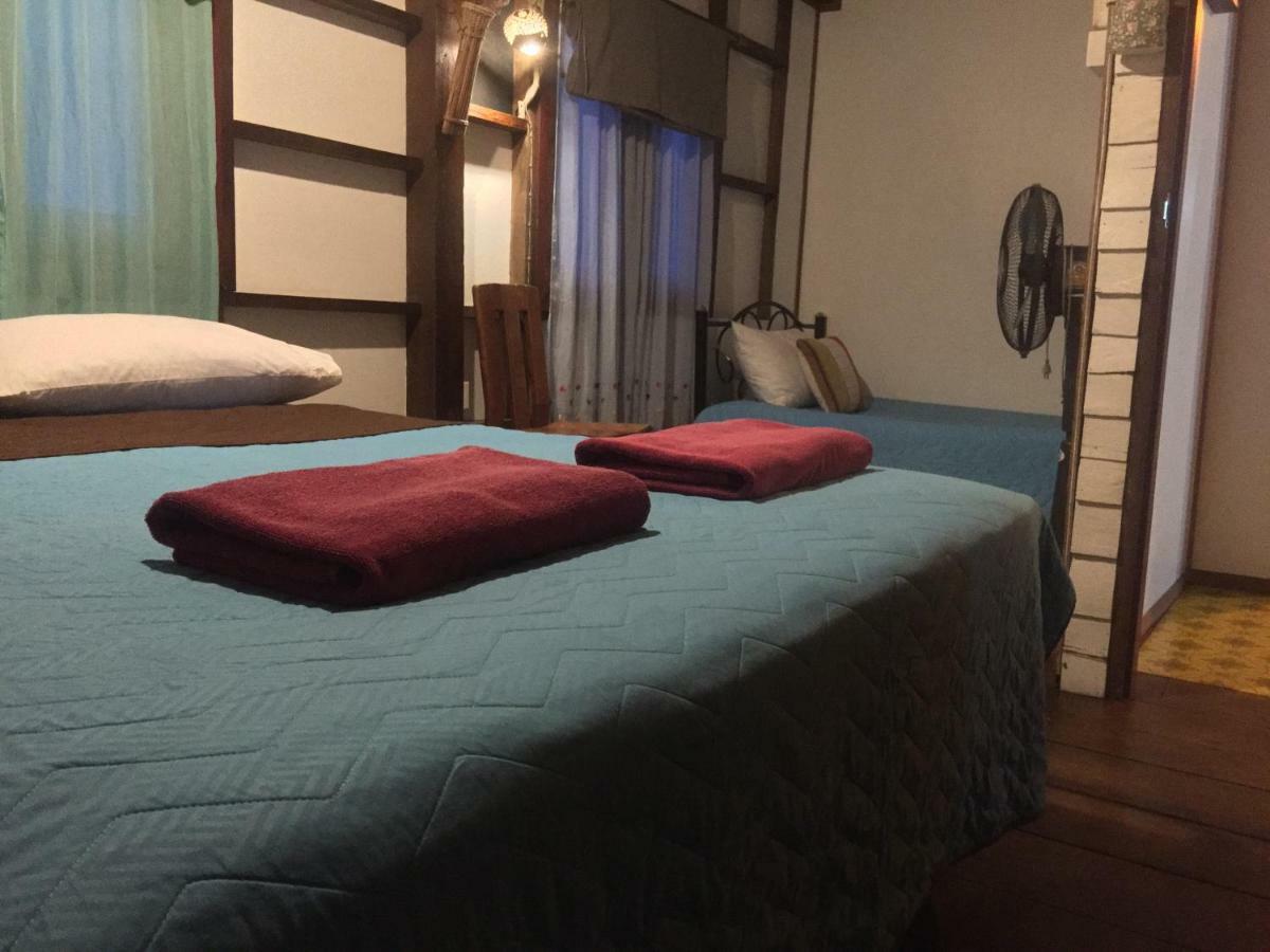 古姆寂寞俱乐部旅馆 *